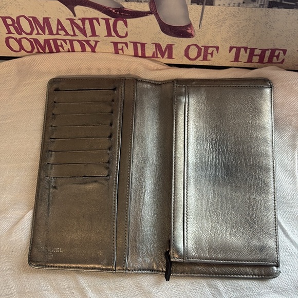 Chanel wallet in LAMBSKIN - Picture 12 of 16